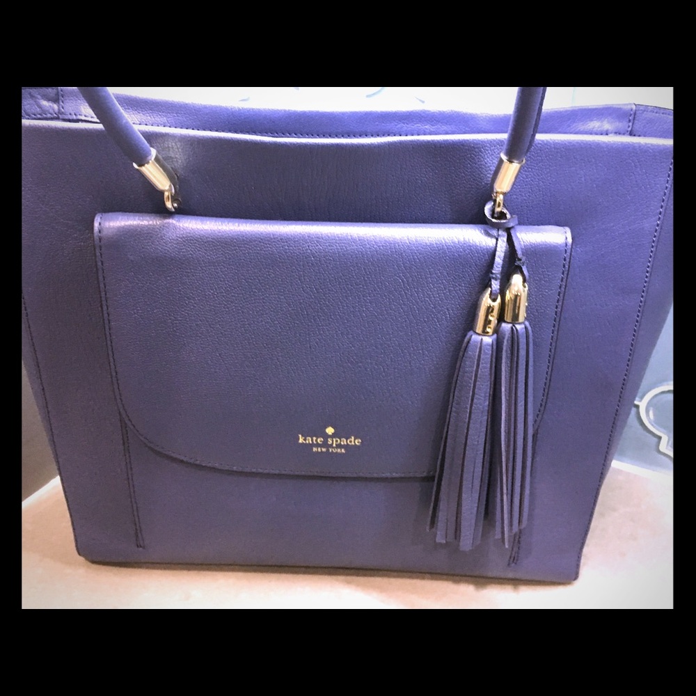 BNWT Kate Spade Handbag!!